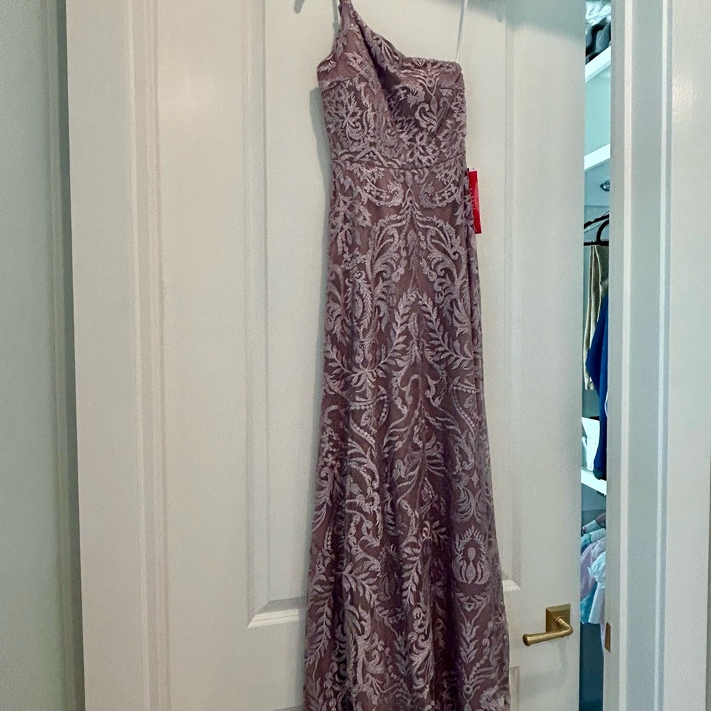 Xtraordinary One-Shoulder Lavender Dress